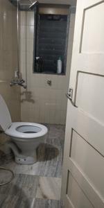 Bathroom Image of 890 Sq.ft 2 BHK Apartment / Flat for rent in K Raheja Vistas, Powai Mumbai for Rs. 90000