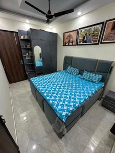 Bedroom Image of 1076 Sq.ft 4 BHK Apartment / Flat for sale in Mukundpur New Delhi for Rs. 5500000