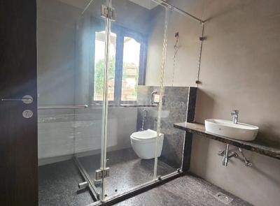 Bathroom Image of 7800 Sq.ft 5 BHK Villa for sale in Karia Villa Espaniol, Keshav Nagar Pune for Rs. 69900000