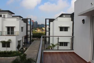 Balcony Image of 2400 Sq.ft 4 BHK Villa for rent in Casagrand Auburn, Perungudi Chennai for Rs. 100000