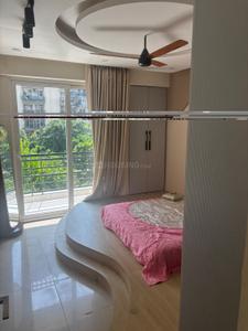Bedroom Image of 950 Sq.ft 2 BHK Apartment / Flat for rent in Prateek Laurel, Sector 120 Noida for Rs. 33000
