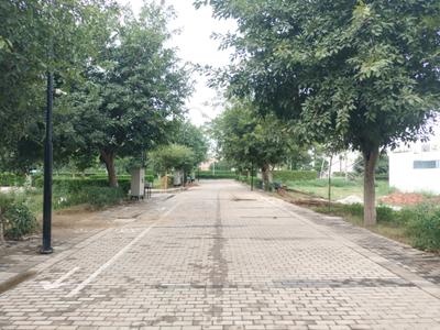 Image of 990 Sq.ft Residential Plot / Land for sale in BPTP District, Sector 81, Faridabad for Rs. 24525000