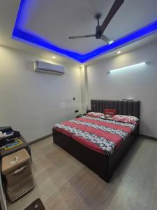 Bedroom Image of 1200 Sq.ft 3 BHK Builder Floor for sale in Ramesh Nagar New Delhi for Rs. 17500000