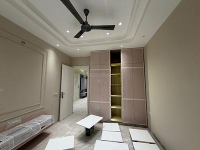 Bedroom Image of 1450 Sq.ft 3 BHK Builder Floor for sale in Mukherjee Nagar New Delhi for Rs. 33500000