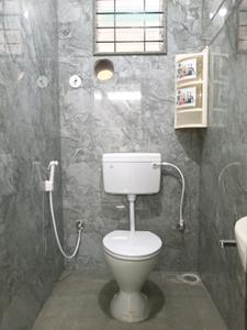 Common Bathroom Image of 750 Sq.ft 2 BHK Apartment / Flat for rent in K R Puram Bengaluru for Rs. 19000