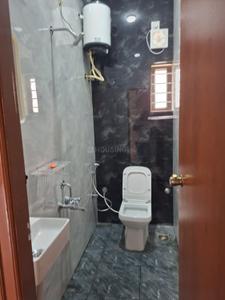 Bathroom Image of 1100 Sq.ft 2 BHK Independent House for rent in Bhoo Shresta, NRI Layout Bengaluru for Rs. 25000