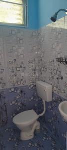 Bathroom Image of 800 Sq.ft 2 BHK Independent House for rent in Perumbakkam Chennai for Rs. 20000