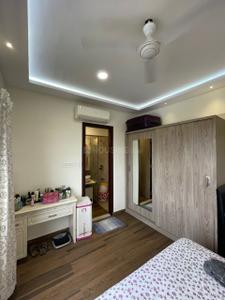 Bedroom Image of 1200 Sq.ft 3 BHK Apartment / Flat for sale in Khar West Mumbai for Rs. 65000090