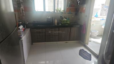 Kitchen Image of 1000 Sq.ft 2 BHK Apartment / Flat for sale in Devpujan, Motera Ahmedabad for Rs. 6500000