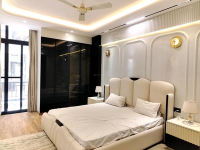 4 BHK Independent Builder Floor