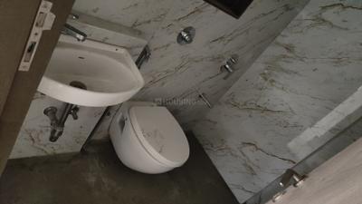 Image of 900 Sq.ft 3 BHK Apartment / Flat for rent in Rajshree Forty Three East, Ghatkopar East, Mumbai for Rs. 75000