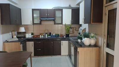 Kitchen Image of 1450 Sq.ft 2.5 BHK Apartment / Flat for sale in Panchsheel Wellington, Crossings Republik Ghaziabad for Rs. 9700000