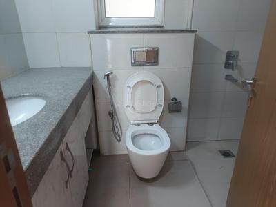Bathroom Image of 1620 Sq.ft 3 BHK Apartment / Flat for rent in Godrej Woods, Sector 43 Noida for Rs. 80000