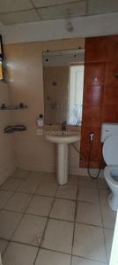 Bathroom Image of 1275 Sq.ft 2 BHK Apartment / Flat for rent in Gaurs Gaur Global Village, Crossings Republik Ghaziabad for Rs. 18000