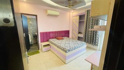 Bedroom Image of 2000 Sq.ft 3 BHK Apartment / Flat for rent in Arsha Sumangalam, Vrindavan Yojana Lucknow for Rs. 45000