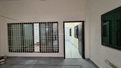 Hall Image of 700 Sq.ft 2 BHK Builder Floor for rent in Jaiprakash Nagar Muzaffarpur for Rs. 9000