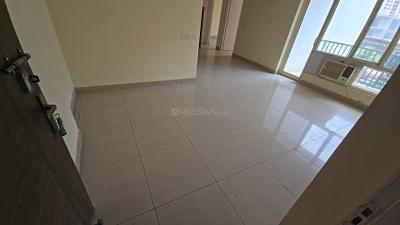 Living Room Image of 1440 Sq.ft 3 BHK Apartment / Flat for rent in Panchsheel Hynish, Noida Extension Greater Noida for Rs. 23000