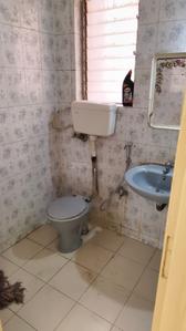 Kumar Padmalaya Bathroom One 4