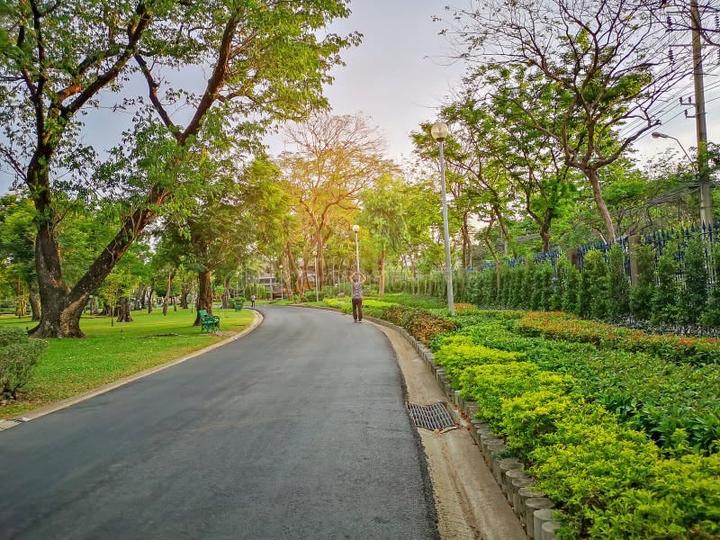 Royde Park, Behala Main Image 1