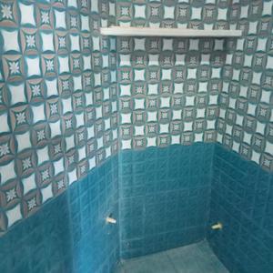 Bathroom Image of 1500 Sq.ft 2 BHK Builder Floor for rent in Ward No 18 Jaipur for Rs. 13000