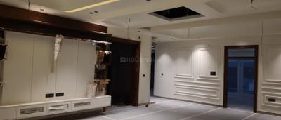 Living Room Image of 4320 Sq.ft 4 BHK Builder Floor for sale in Sector 31 Faridabad for Rs. 50000000