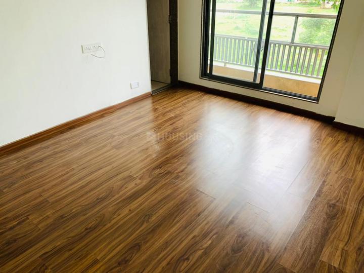 Shri Parshva Spg Evans Bedroom 1