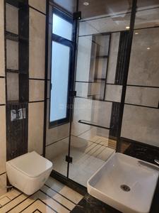 Bathroom Image of 2800 Sq.ft 3 BHK Builder Floor for sale in Vasant Vihar New Delhi for Rs. 140000000