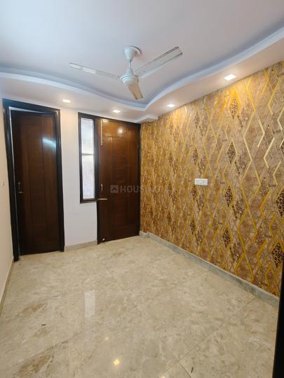 Govindpuri Main Image 1