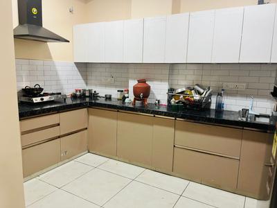 Kitchen Image of 1200 Sq.ft 2 BHK Apartment / Flat for rent in SDC Suman Abode, Tilak Nagar Jaipur for Rs. 35000