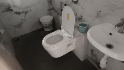 Image of 890 Sq.ft 2 BHK Apartment / Flat for sale in Oxford Navrang Crystal, Goregaon West, Mumbai for Rs. 19000000