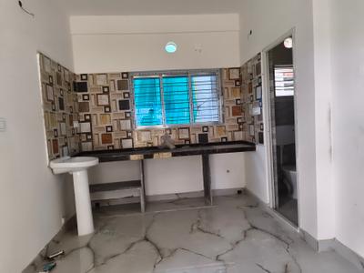 Kitchen Image of 800 Sq.ft 2 BHK Apartment / Flat for sale in Ganguly Bagan Kolkata for Rs. 4350000