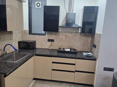 Kitchen Image of 600 Sq.ft 1 BHK Independent House for rent in Sector 52 Gurgaon for Rs. 36000