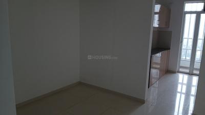 Bedroom Image of 1200 Sq.ft 2.5 BHK Apartment / Flat for rent in Runwal The Central Park, Chinchwad Pune for Rs. 45201