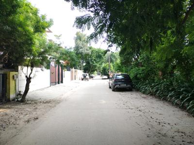 Image of 9000 Sq.ft Residential Plot / Land for sale in Sector 14, Faridabad for Rs. 270000000