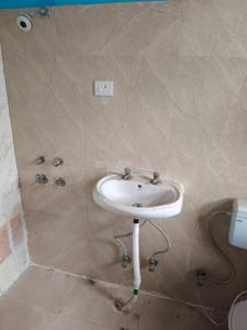 Bathroom Image of 1453 Sq.ft 3.5 BHK Apartment / Flat for sale in Omicron 1A Greater Noida for Rs. 10000000