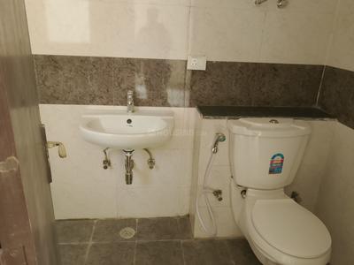 Image of 2170 Sq.ft 3 BHK Apartment / Flat for sale in Amrapali Crystal Homes Phase 1, Sector 76, Noida for Rs. 29036250