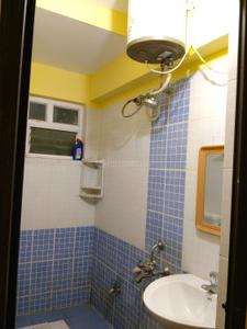 Bathroom Image of 900 Sq.ft 2 BHK Apartment / Flat for rent in Bandimot Bellary for Rs. 20000