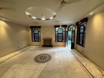 Hall Image of 5800 Sq.ft 8 BHK Independent House for sale in New Friends Colony New Delhi for Rs. 317500000