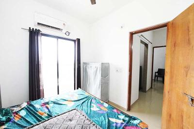 Bedroom Image of 963 Sq.ft 2 BHK Apartment / Flat for sale in Sarkhej Ahmedabad for Rs. 4800100