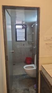 Bathroom Image of 1600 Sq.ft 3 BHK Apartment / Flat for rent in Anandvalli Nashik for Rs. 27000