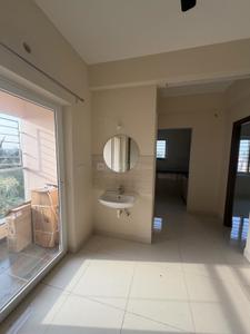 Living Room Image of 632 Sq.ft 2 BHK Apartment / Flat for rent in Isha Pokkisham, Perumbakkam Chennai for Rs. 25400