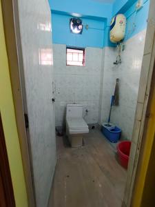 Bathroom Image of 800 Sq.ft 2 BHK Apartment / Flat for sale in Tollygunge Kolkata for Rs. 2300000