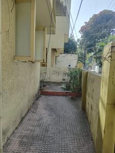 Balcony Image of 1350 Sq.ft 2 BHK Builder Floor for rent in Sunder Nagar Raipur for Rs. 12000