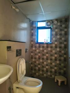 Common Bathroom Image of 894 Sq.ft 2 BHK Apartment / Flat for sale in Shapoorji Pallonji Vanaha, Bavdhan Pune for Rs. 8699999