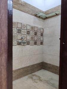 Common Bathroom Image of 1000 Sq.ft 2 BHK Builder Floor for sale in Vasundhara Ghaziabad for Rs. 4731000