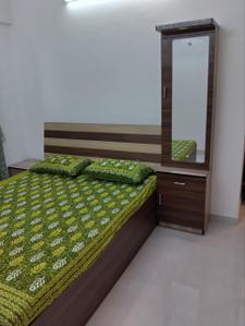 Bedroom Image of 620 Sq.ft 2 BHK Apartment / Flat for rent in Address 51, Bandra East Mumbai for Rs. 106000