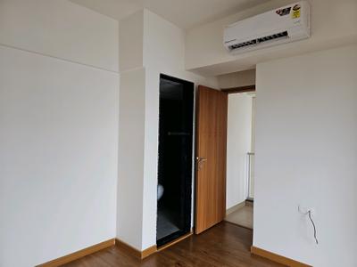 Bedroom Image of 820 Sq.ft 2 BHK Apartment / Flat for sale in Gera Planet of Joy Project II, Upper Kharadi Pune for Rs. 12500000