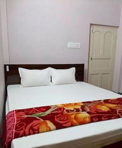 Bedroom Image of 1150 Sq.ft 3 BHK Independent House for rent in Rajarhat Gopalpur, Baguiati Kolkata for Rs. 25000