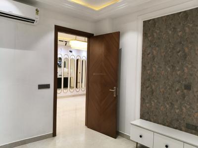 Bedroom Image of 2700 Sq.ft 4 BHK Builder Floor for sale in Palm Ardee City 4, Sector 52 Gurgaon for Rs. 42500000