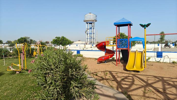 Platinum greens Main Image 1